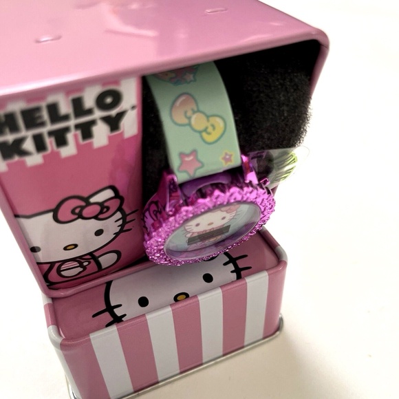 HELLO KITTY Sanrio Digital LCD Watch Fuchsia Pink Mint Bows Stars Gift Boxed NWT - Picture 5 of 6